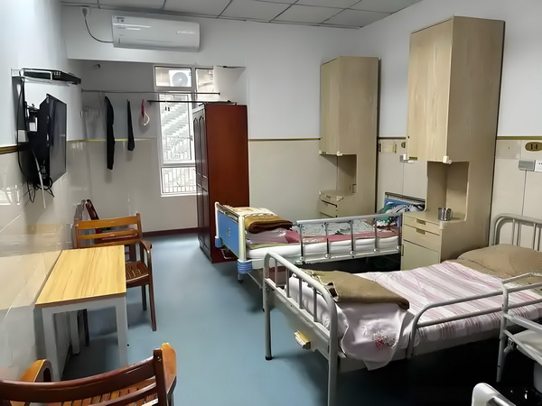 大学生入深圳户口需要什么条件_陈佩斯这部高评佳作实至名归 陈佩斯这部编辑责任：张建利